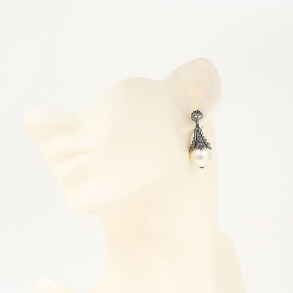 CHANEL CC Logos Pearl dangle Stud Earrings Gray Tone 03P Auth w/Box t1088